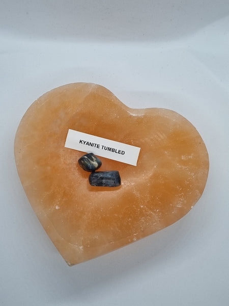 Kyanite (Tumbled)